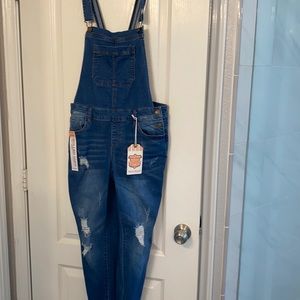 Denim distressed brand new overalls